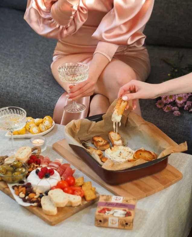 Champagne Grilled Cheese & Skinny Jeans&nbsp;🧀