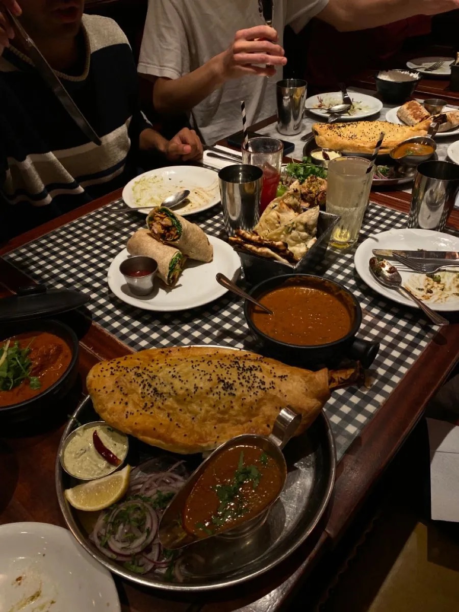 Bacon naan in Manhattan, Eggs for your brain, and a $500 million sidewalk&nbsp;🍳
